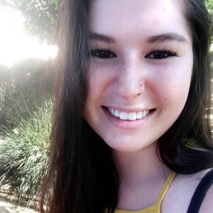 Meet your Posher, Averi